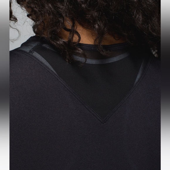 NWT Lululemon Lab Edge Tee Black | RARE - Picture 7 of 15